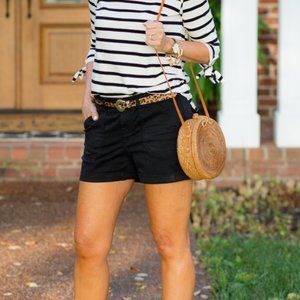 Love Tree black 100% Linen shorts szL